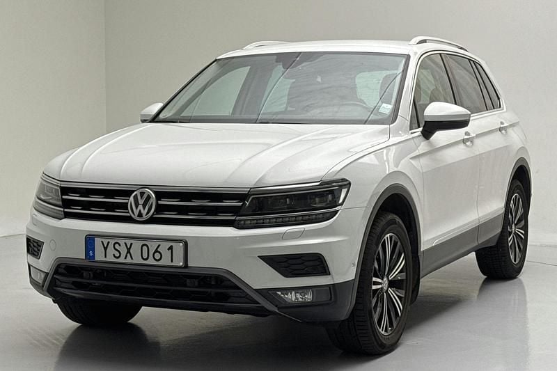 Vit Begagnad 2018 VW Tiguan GT SUV | 239 000 kr (Superpris) - Bild 1/4