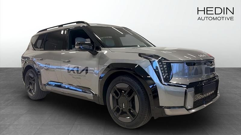 Begagnad 2025 Kia EV9 GT-Line SUV | 779 900 kr (Bra pris) - Bild 1/4