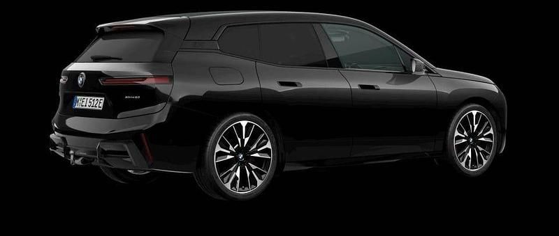 Begagnad BMW iX Comfort Edition 400 kW (544 HK) 2000 Black sapphire metallic SUV