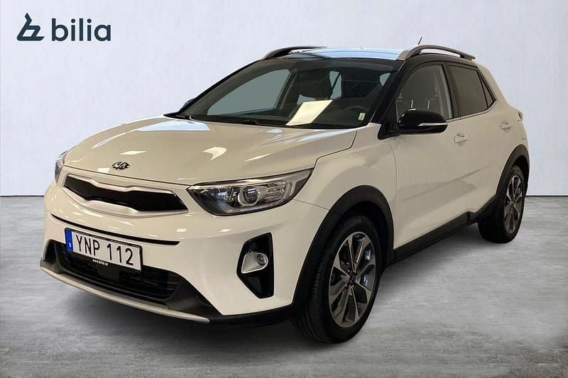 Vit Begagnad 2018 Kia Stonic Advance SUV | 159 900 kr (Marknadspris) - Bild 1/3