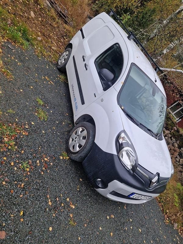 Begagnad 2019 Renault Kangoo Minibuss | 82 000 kr (Marknadspris) - Bild 1/3