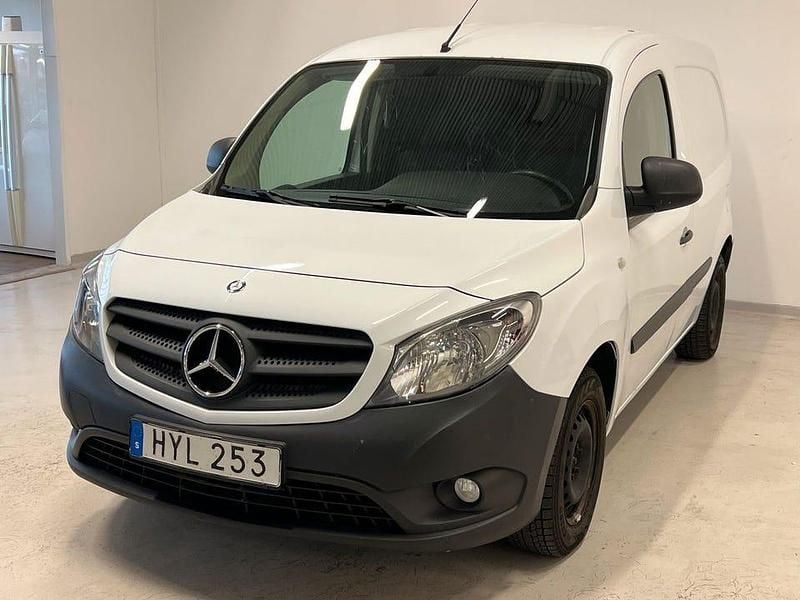 Begagnad Mercedes Citan 109 90 HK (66 kW) 2015 Vit Van