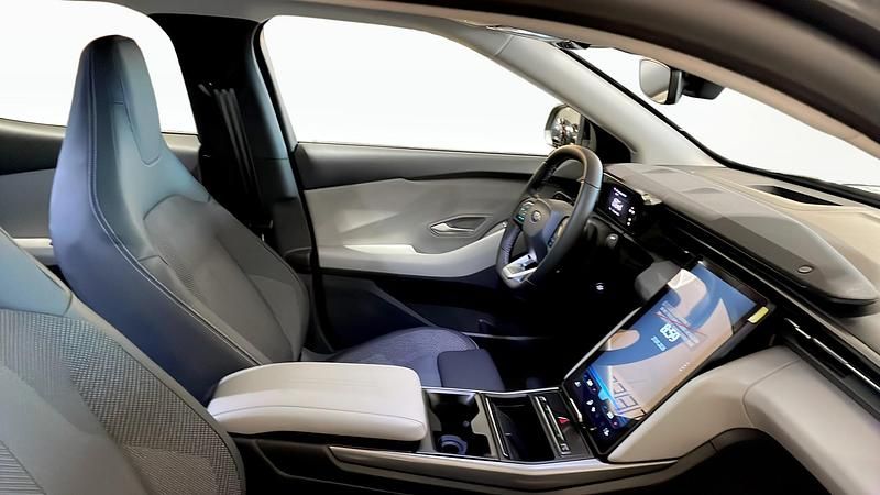 Ny Ford Explorer 210 kW (286 HK) 2025 Grå SUV