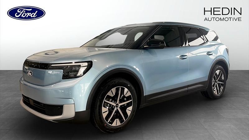 Blå Begagnad 2025 Ford Explorer Business Edition SUV | 539 900 kr (Marknadspris) - Bild 1/4