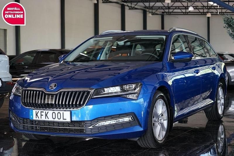 Flerfärgad Begagnad 2022 Skoda Superb Style Kombi | 299 500 kr (Bra pris) - Bild 1/4