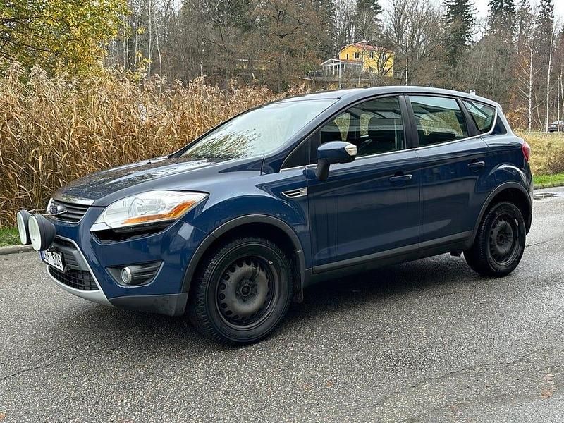 Blå Begagnad 2010 Ford Kuga Trend SUV | 49 900 kr (Bra pris) - Bild 1/4