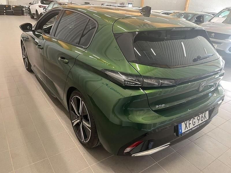 Begagnad Peugeot 308 GTi 131 HK (96 kW) 2024 Grön (grönmetallic) Halvkombi