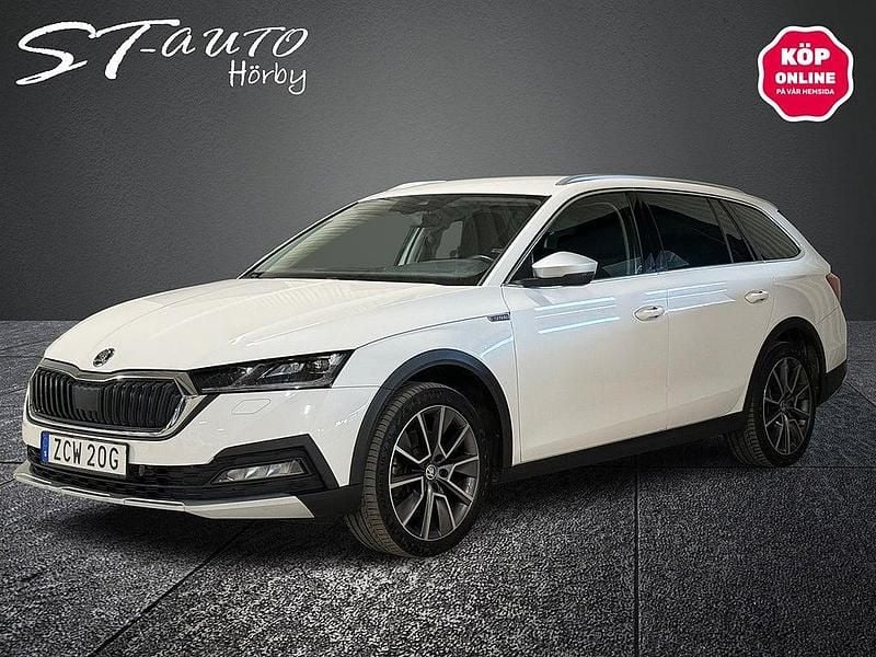 Begagnad Skoda Octavia Scout 200 HK (147 kW) 2021 Vit Kombi