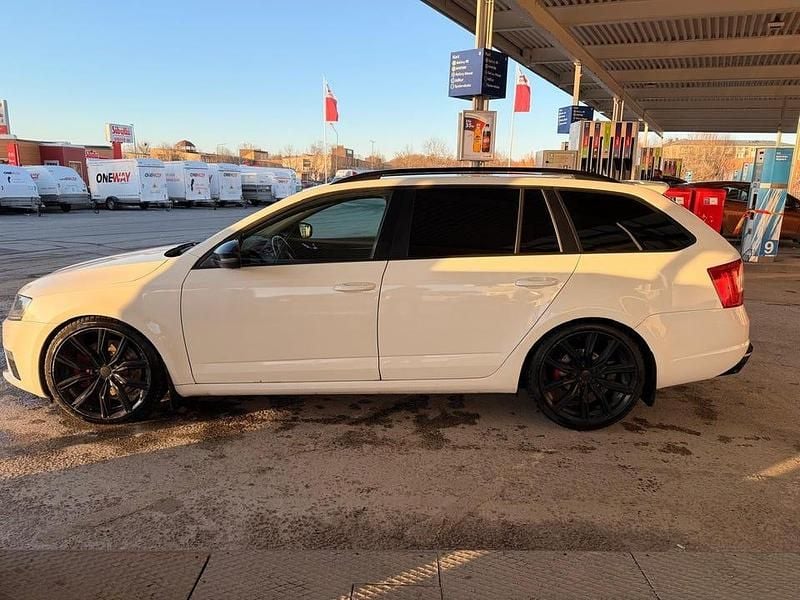 Begagnad Skoda Octavia RS 220 HK (161 kW) 2014 Halvkombi