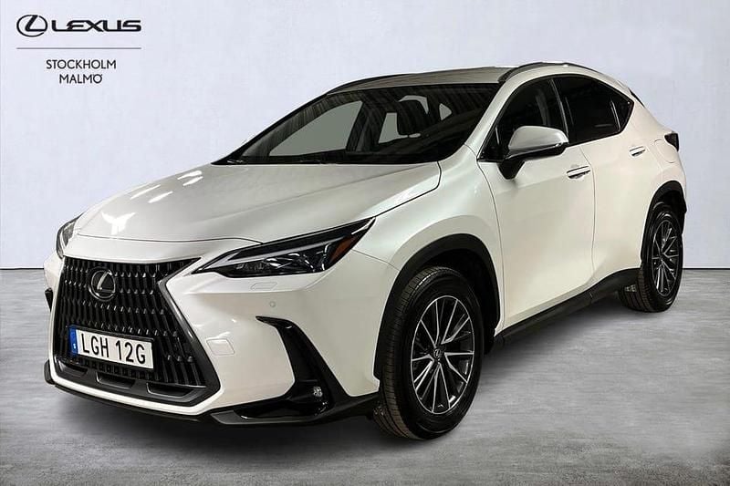 Begagnad Lexus NX450h+ Business Edition 313 HK (230 kW) 2025 Vit SUV