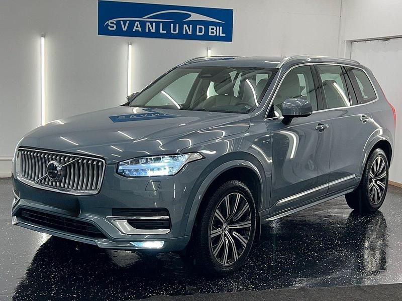 Grå Begagnad 2022 Volvo XC90 Inscription SUV | 579 800 kr - Bild 1/4