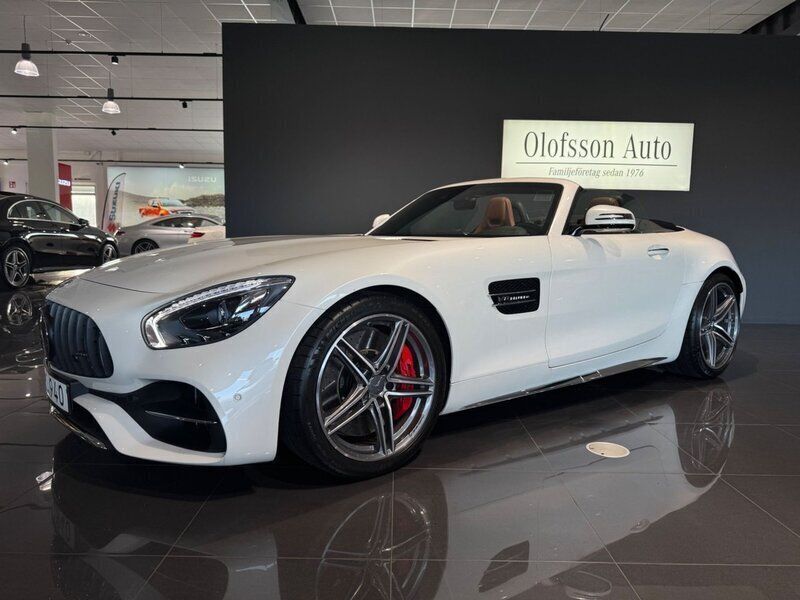 Vit Begagnad 2017 Mercedes AMG GT C AMG Sportkupé | 1 195 000 kr - Bild 1/4