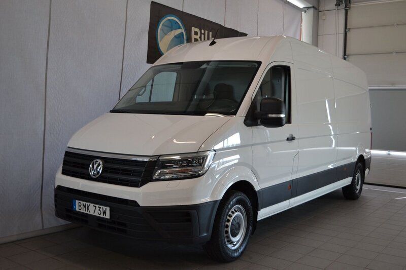 Vit Begagnad 2020 VW Crafter Van | 411 250 kr (Marknadspris) - Bild 1/4