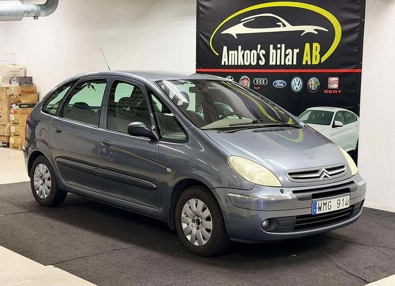 Mörkgrå Begagnad 2005 Citroën Xsara Picasso Minibuss | 19 900 kr (Bra pris) - Bild 1/4