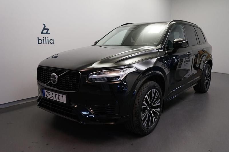 Svart Begagnad 2022 Volvo XC90 Ultimate SUV | 659 500 kr (Marknadspris) - Bild 1/3