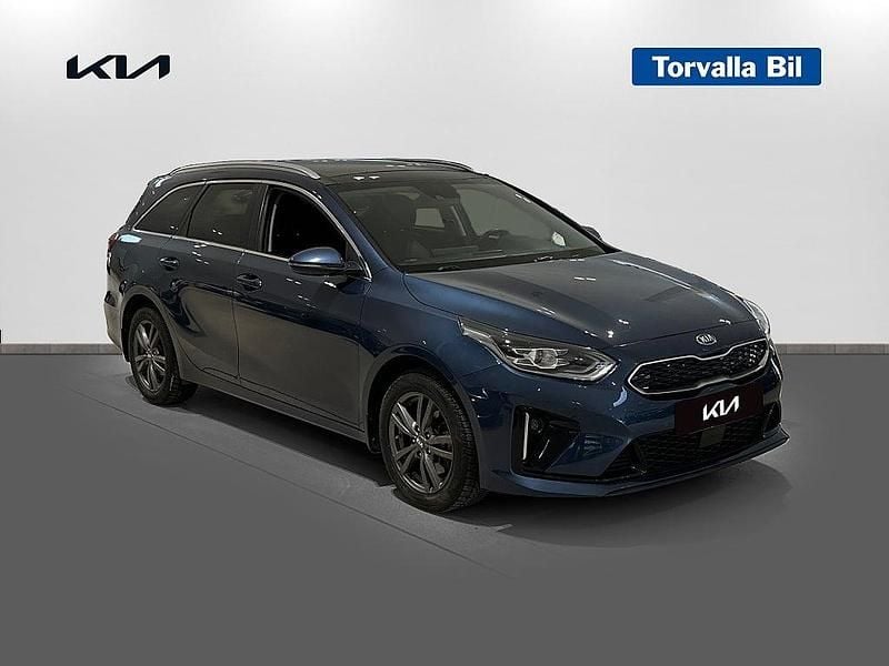 Begagnad Kia Ceed Sportswagon Advance 141 HK (103 kW) 2021 Cosmo blue Kombi