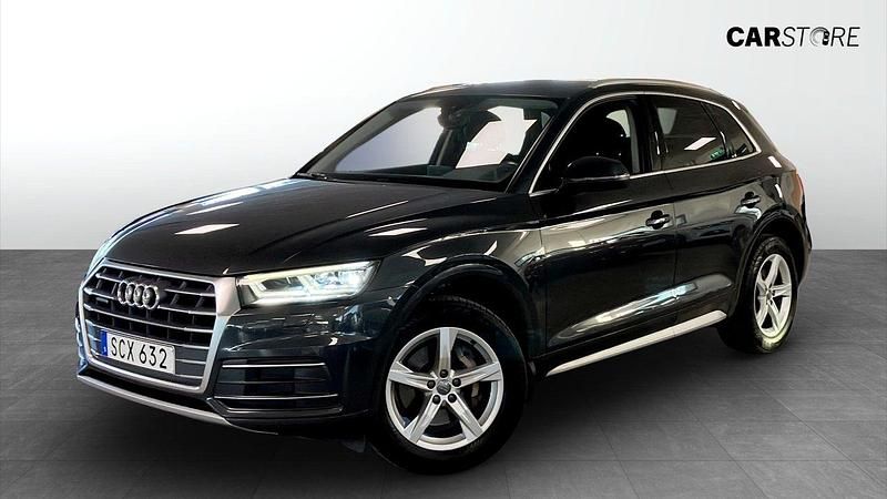 Grå Begagnad 2018 Audi Q5 SUV | 229 990 kr (Lite dyr) - Bild 1/4
