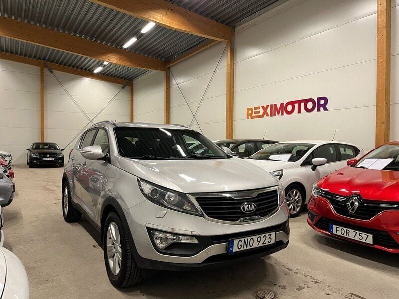 Grå Begagnad 2013 Kia Sportage EX SUV | 84 900 kr (Bra pris) - Bild 1/4