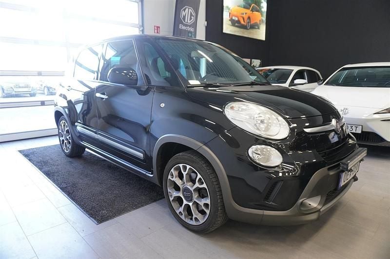 Begagnad Fiat 500L 120 HK (88 kW) 2016 Svart Minibuss
