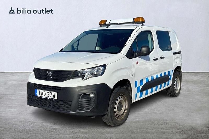 Vit Begagnad 2019 Peugeot Partner Minibuss | 149 900 kr (Superpris) - Bild 1/4