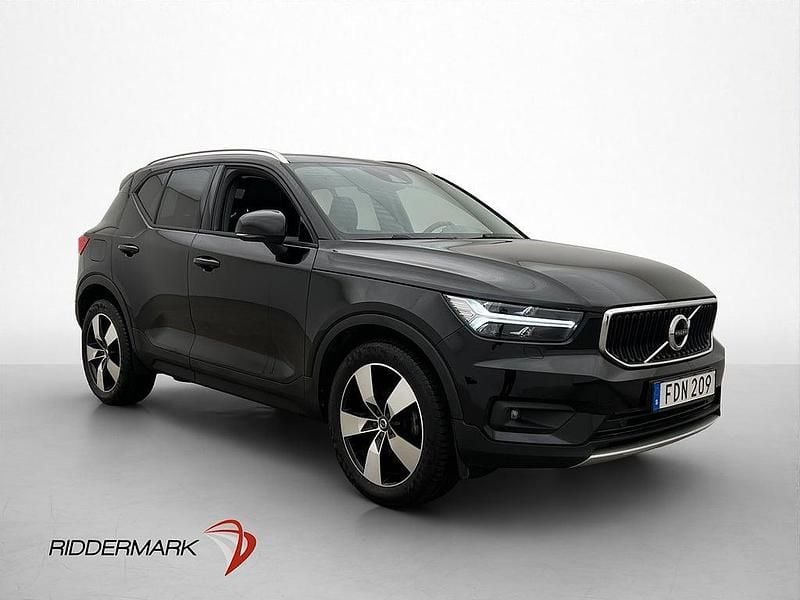 Begagnad Volvo XC40 Momentum 150 HK (110 kW) 2018 Svart SUV