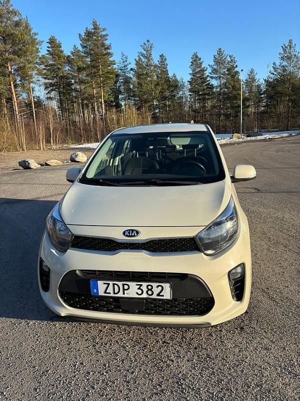 Begagnad Kia Picanto 67 HK (49 kW) 2018 Halvkombi