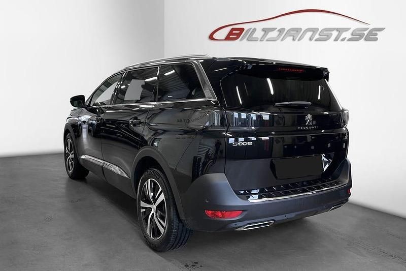 Begagnad Peugeot 5008 GT 132 HK (97 kW) 2023 Svart SUV