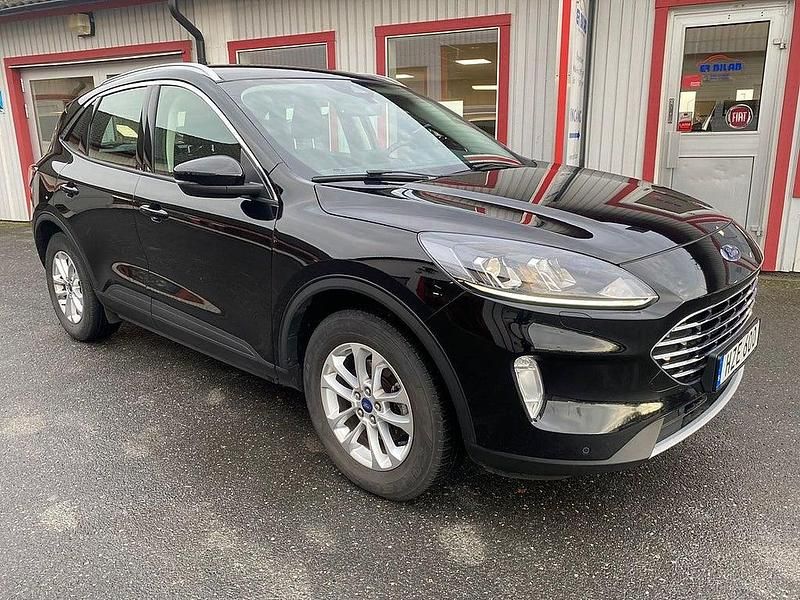 Svart Begagnad 2021 Ford Kuga SUV | 244 900 kr (Dyr) - Bild 1/4