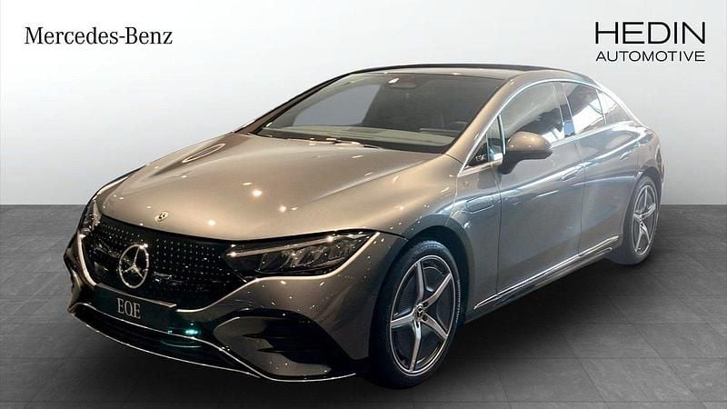 Grå (grey) Ny 2025 Mercedes EQE350 Edition Sedan | 808 650 kr (Marknadspris) - Bild 1/4