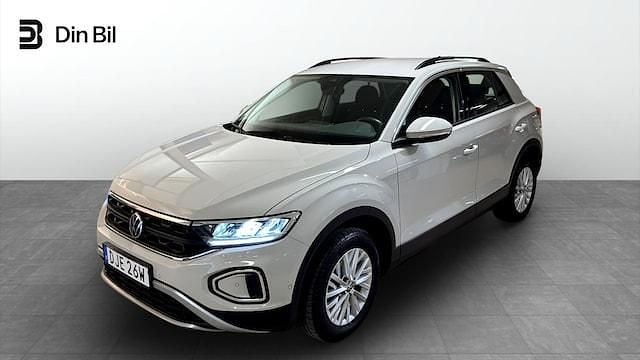 Grå Begagnad 2022 VW T-Roc Life SUV | 289 900 kr (Marknadspris) - Bild 1/4