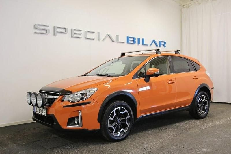 Begagnad Subaru XV Sport 147 HK (108 kW) 2016 Orange SUV