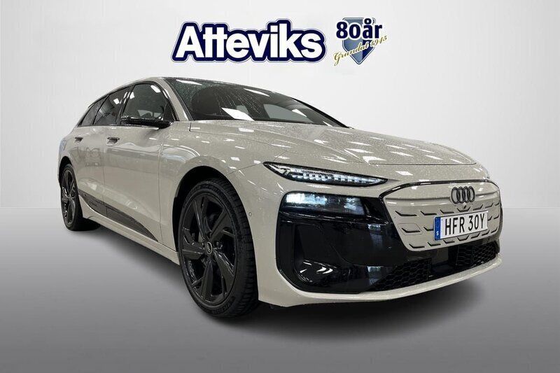 Ljusbrun Begagnad 2024 Audi A6 e-tron S-Line Kombi | 779 900 kr (Dyr) - Bild 1/4