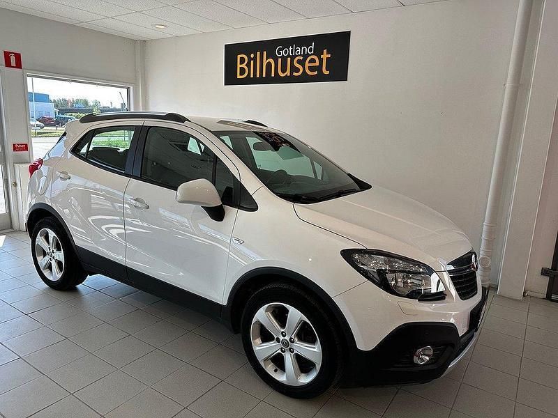 Vit Begagnad 2013 Opel Mokka SUV | 109 800 kr (Lite dyr) - Bild 1/4