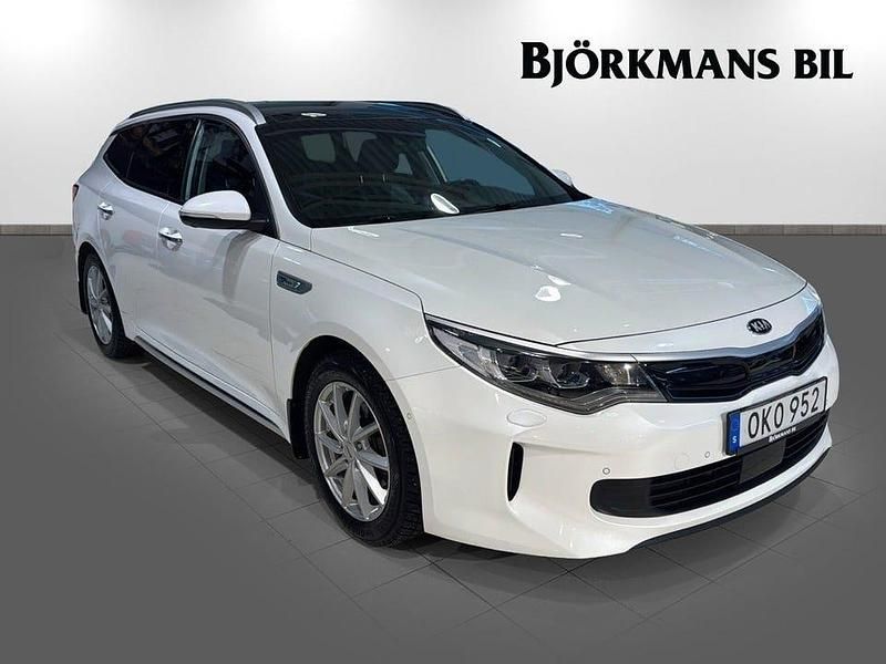 Begagnad Kia Optima Advance 156 HK (114 kW) 2018 Vit Kombi