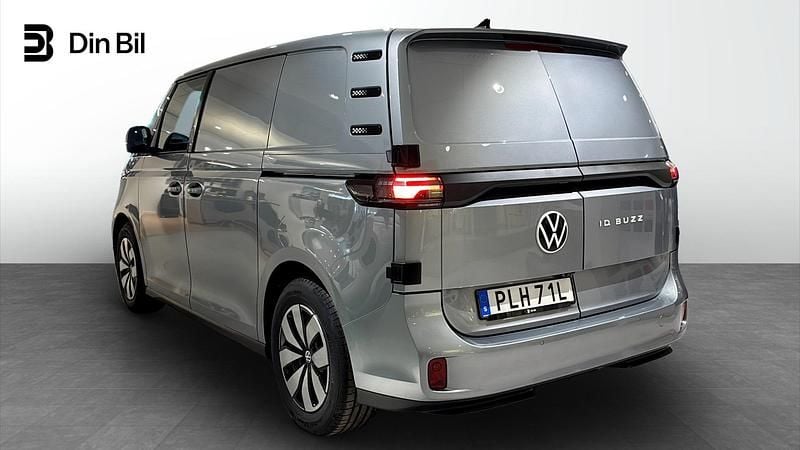 Ny VW ID. Buzz 210 kW (286 HK) 2026 Silver Minibuss