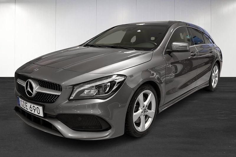 Begagnad Mercedes CLA220 Shooting Brake 177 HK (130 kW) 2017 Grå Kombi