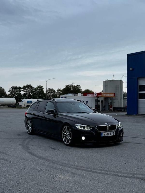 Begagnad 2017 BMW 320 Kombi | 205 000 kr (Dyr) - Bild 1/4