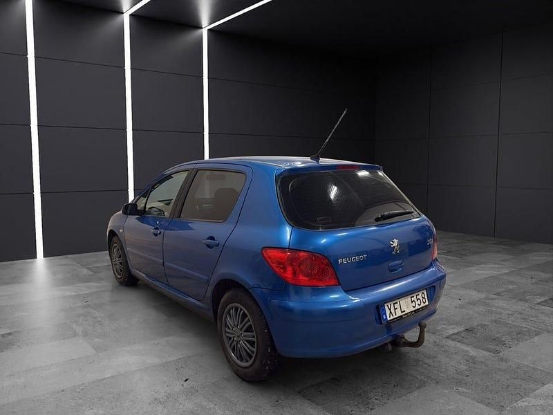 Begagnad Peugeot 307 109 HK (80 kW) 2005 Blå Halvkombi