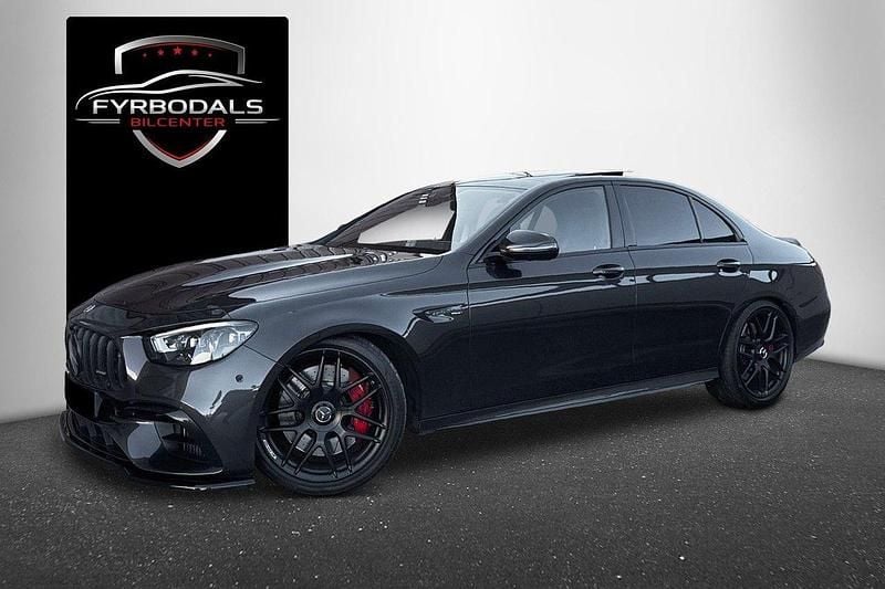 Grå Begagnad 2020 Mercedes E63S AMG AMG Sedan | 945 000 kr (Marknadspris) - Bild 1/4