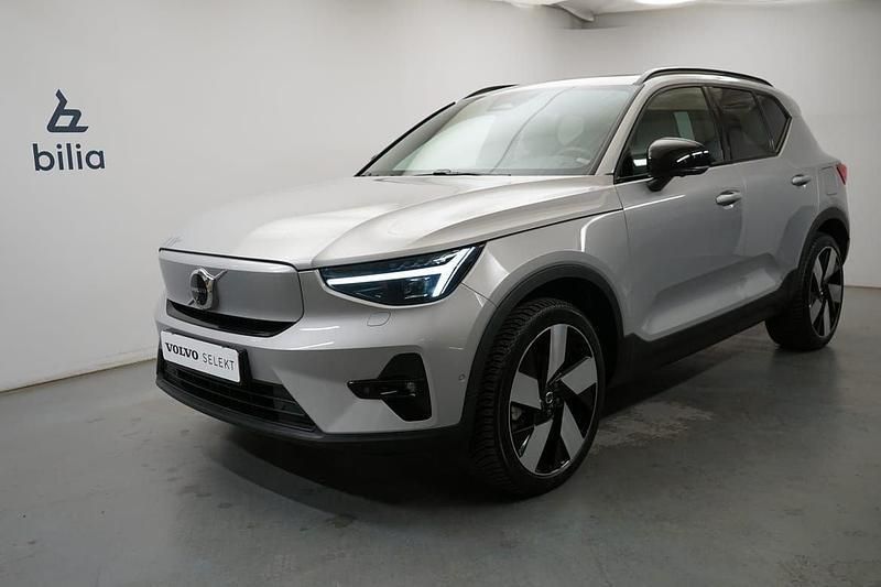 Silver Begagnad 2023 Volvo XC40 Ultimate SUV | 479 900 kr (Lite dyr) - Bild 1/3