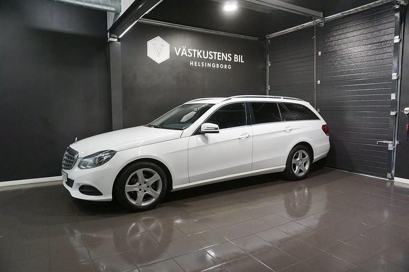Begagnad Mercedes E220 170 HK (125 kW) 2013 Vit Kombi