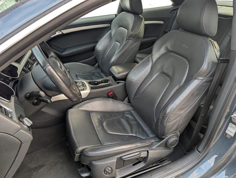 Begagnad Audi A5 211 HK (155 kW) 2010 Sportkupé