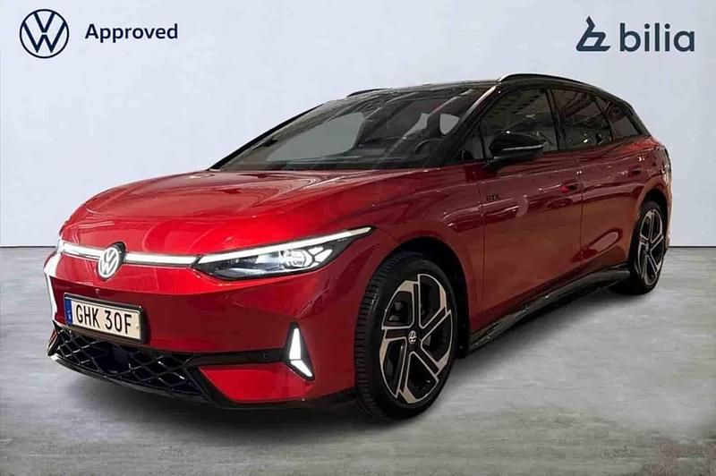 Röd Begagnad 2025 VW ID.7 GTX Kombi | 599 000 kr (Marknadspris) - Bild 1/1