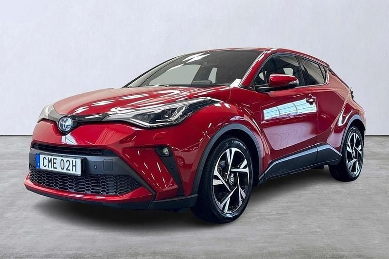 Röd Begagnad 2023 Toyota C-HR Edition SUV | 279 900 kr (Bra pris) - Bild 1/4