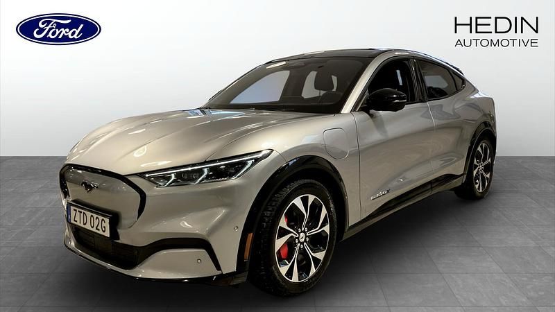 Begagnad 2021 Ford Mustang Halvkombi | 359 900 kr - Bild 1/4