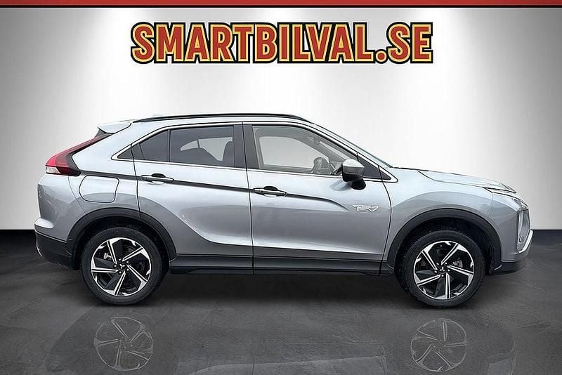 Begagnad Mitsubishi Eclipse 98 HK (72 kW) 2023 Grå Kombi