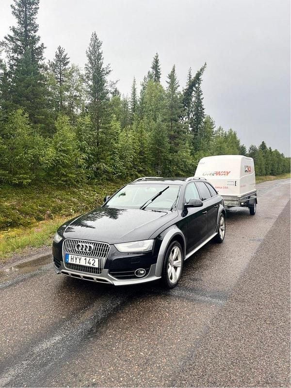 Svart Begagnad 2013 Audi A4 Allroad Kombi | 100 000 kr (Marknadspris) - Bild 1/4