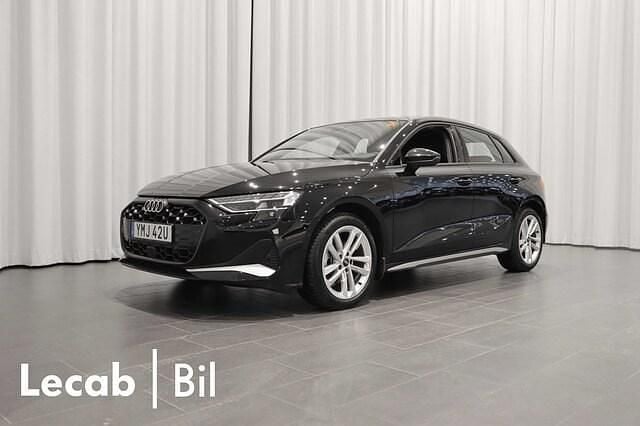 Begagnad Audi A3 Advanced Plus 150 HK (110 kW) 2024 Mytsvart metallic