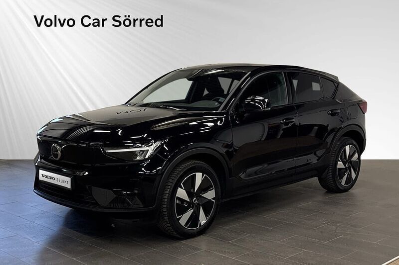 Svart Begagnad 2023 Volvo EC40 Single Motor Extended Range SUV | 439 900 kr (Bra pris) - Bild 1/3