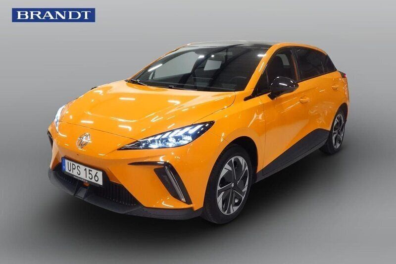 Orange Begagnad 2023 MG MG4 EV Luxury Halvkombi | 319 900 kr (Marknadspris) - Bild 1/4